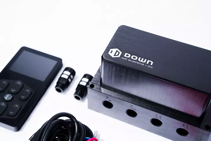 Down Air Suspension ilma-alustan ohjausjärjestelmä - Ilma-alustan ohjausjärjestelmät - down_air_1 - 1